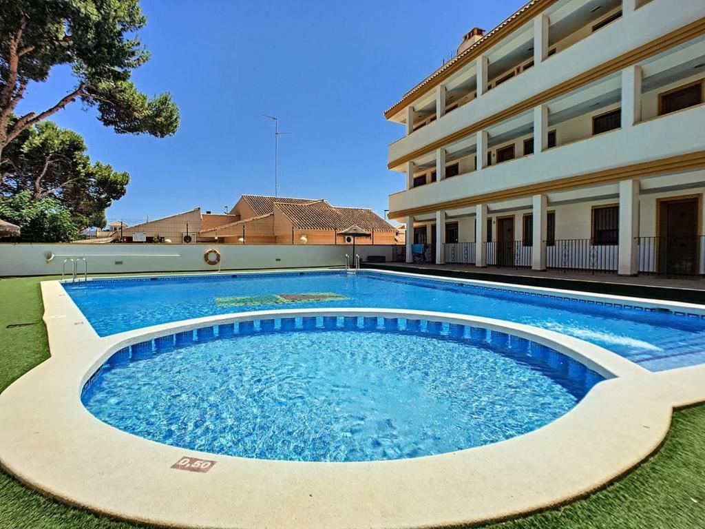 Beautiful 1 Bedroom Apartment In Roda, Los Alcazares. Larger Than Average. Extérieur photo